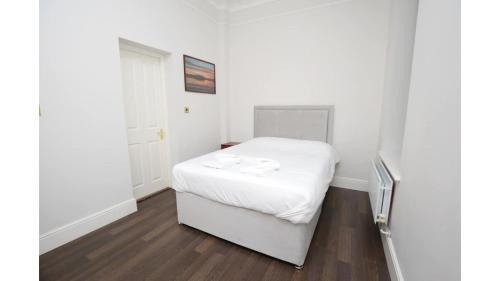 Apartamento 2 Bed In Historical Oxford Building W/ Parking