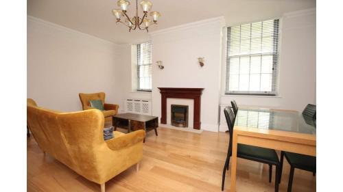 Apartamento 2 Bed In Historical Oxford Building W/ Parking
