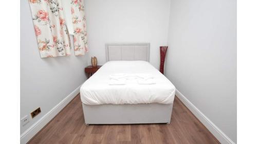 Apartamento 2 Bed In Historical Oxford Building W/ Parking