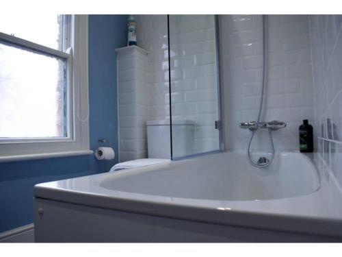 Gorgeous Cottage In Leafy North Oxford