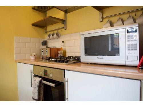Gorgeous Cottage In Leafy North Oxford
