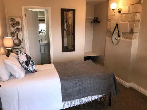 Hotel Cotswold Merrymouth Inn