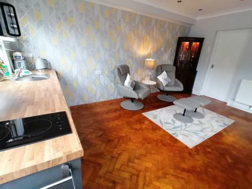 Ty Cambrian Studio Apartments