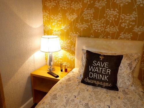 Ty Cambrian Studio Apartments