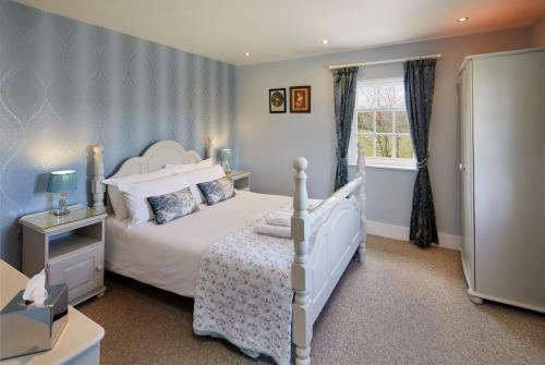 Hotel White Horse Farm Inn