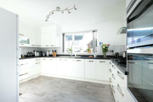 Kvm Sugar Way House By Kvm Serviced Accommodation