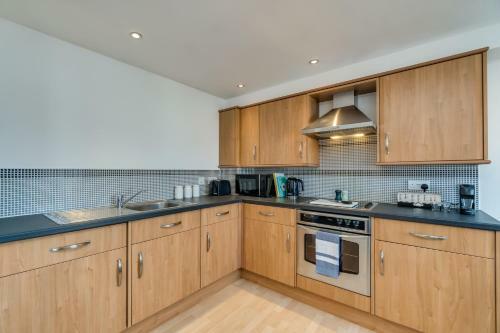 Bright, Stylish Contemporary Apartment