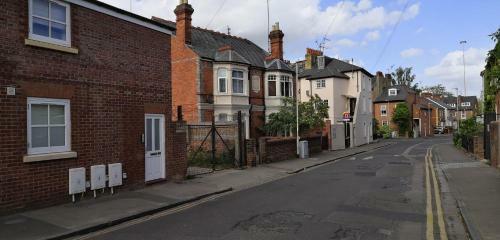Apartamento Stylish Living Minutes From Reading Town Centre