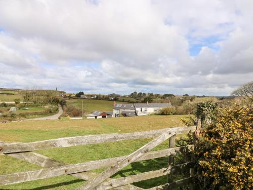 Mynheer Farm Bowji