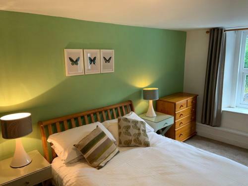 Bed & Breakfast The Halfway House Pub And Kitchen