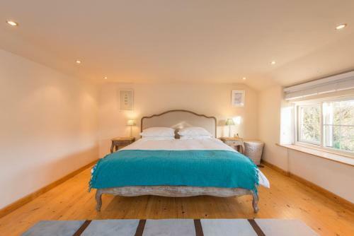 Bubble Cottage, Watergate Bay