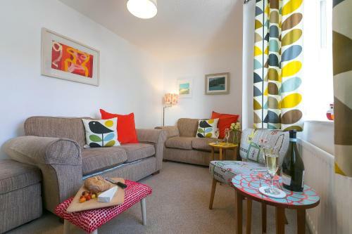 4 Porthmeor Court