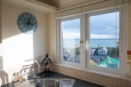 Waves Apartment, St Ives