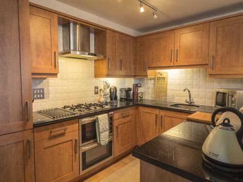 15 Combehaven