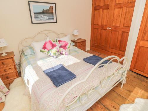 Salmon Cottage