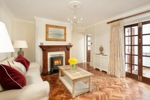 Stunning 2bd Property W Garden In Salisbury