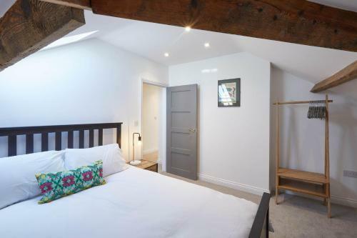 Cornerhouse Apartments