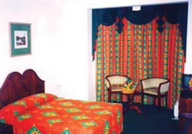 Hotel Galway Forest Lodge