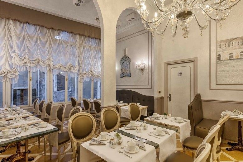 Hotel Ca�dei Conti