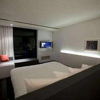 TRYP Quebec Hotel Pur
