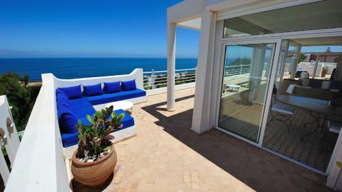 Hydra Villa