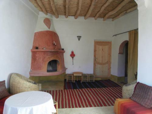 Hostal Kasbah Agoulzi