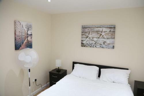 Hostal A A Guest Rooms Thamesmead