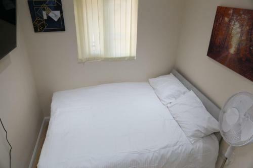 Hostal A A Guest Rooms Thamesmead