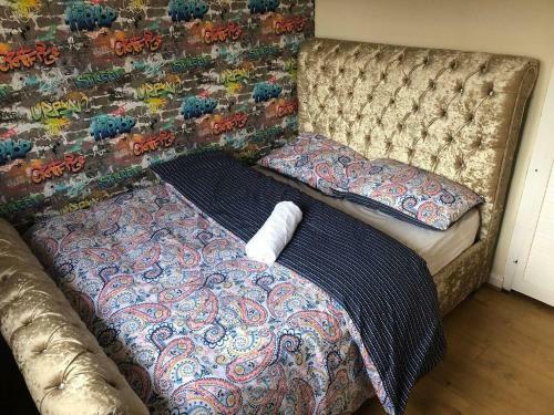 Immaculate 3-bed House In Slough