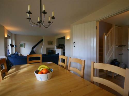 Kingfishers Cottage 8