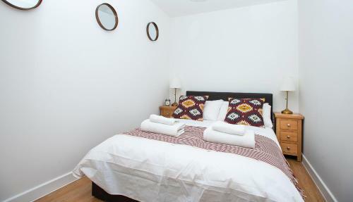 Modern 1 Bedroom Apartment In City Centre