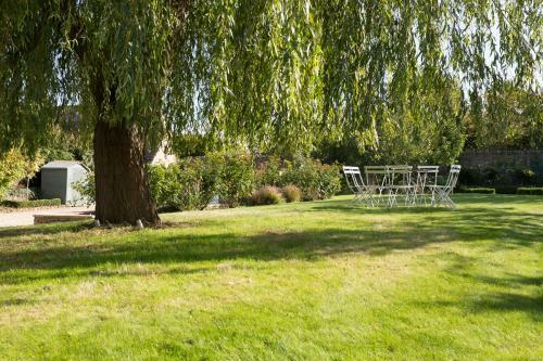 Southrop Villa Sleeps 6 Wifi