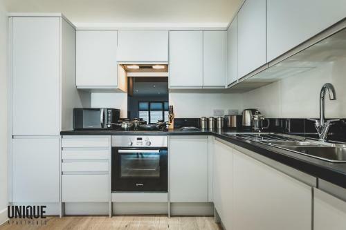 Unique & Stylish Apartment Close To Harbour