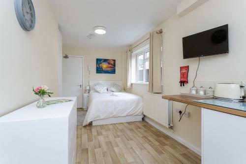 Luxury Blackberry Apartments