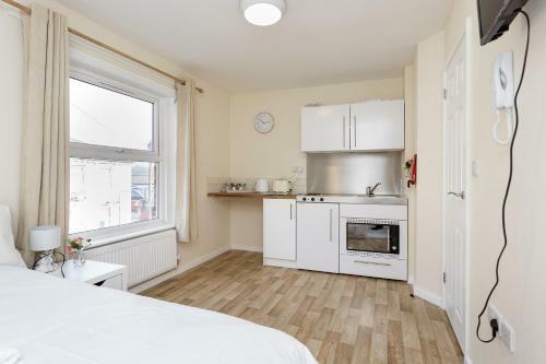 Luxury Blackberry Apartments