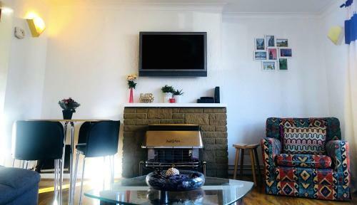 Hostal Love: Peaceful Neighbourhood Near Heathrow