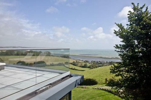 Golden Meadow, Torcross