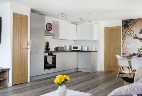 The Old Antique Shop