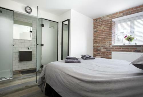 The Old Antique Shop