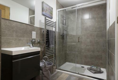 The Old Antique Shop