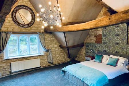 Old Fleece Apartments