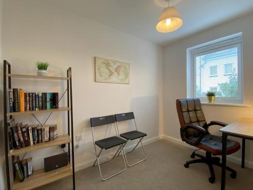 **perfect For Liberty Stadium** Sleeps 8