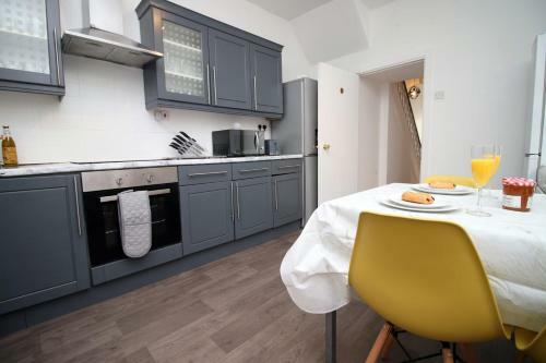 Alexandra House By Staybc