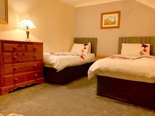 Sleeps 10 Snowdonia North Wales Nr Zip World