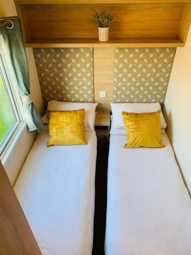 Hot Tub Breaks Tattershall Lakes