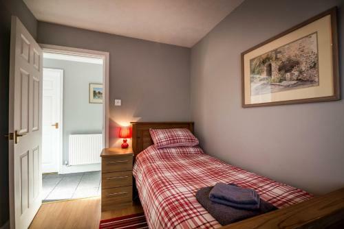 Roselea Cottage - 3 Bedroom Holiday Home - Carew