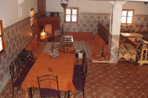 Hostal G�te Imarin