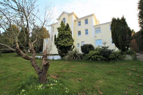 Chelston Dene Holiday Apartments