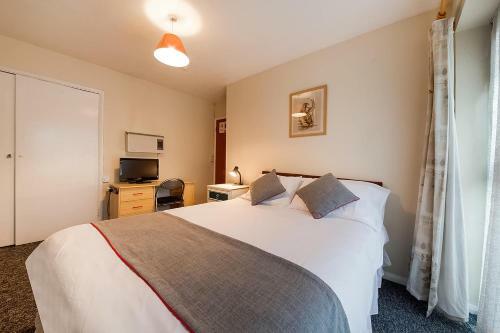 Hotel Oyo Honeycroft Lodge