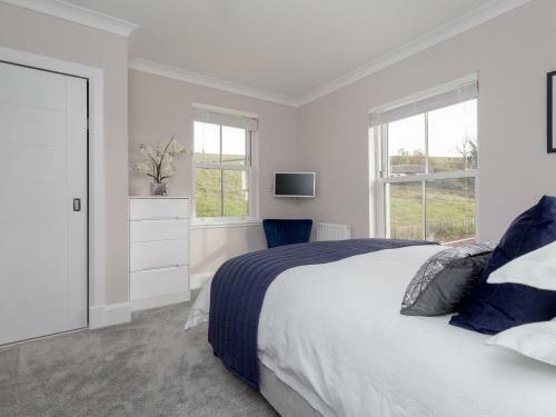 62 Montgomerie View